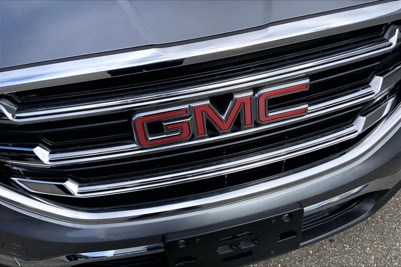 Used 2020 GMC Terrain SLT w/ Preferred Package AWD/4WD image 30