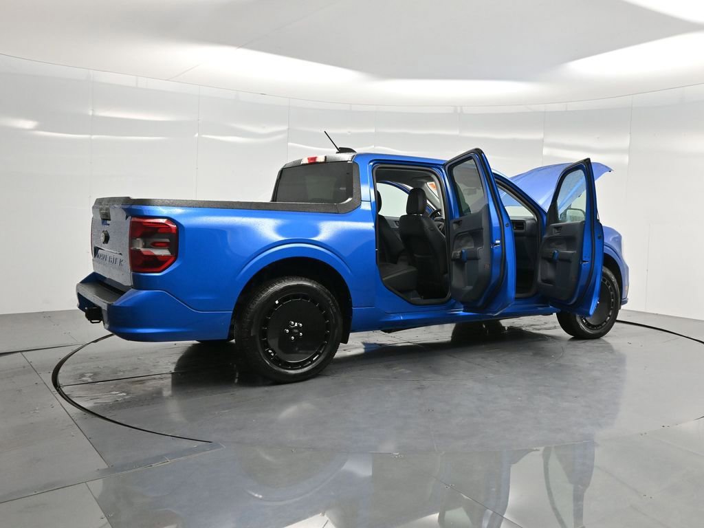 Used 2025 Ford Maverick Lobo image 5