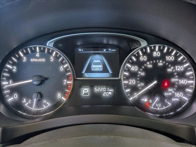 Used 2015 Nissan Altima 2.5 SV w/ Convenience Package image 11