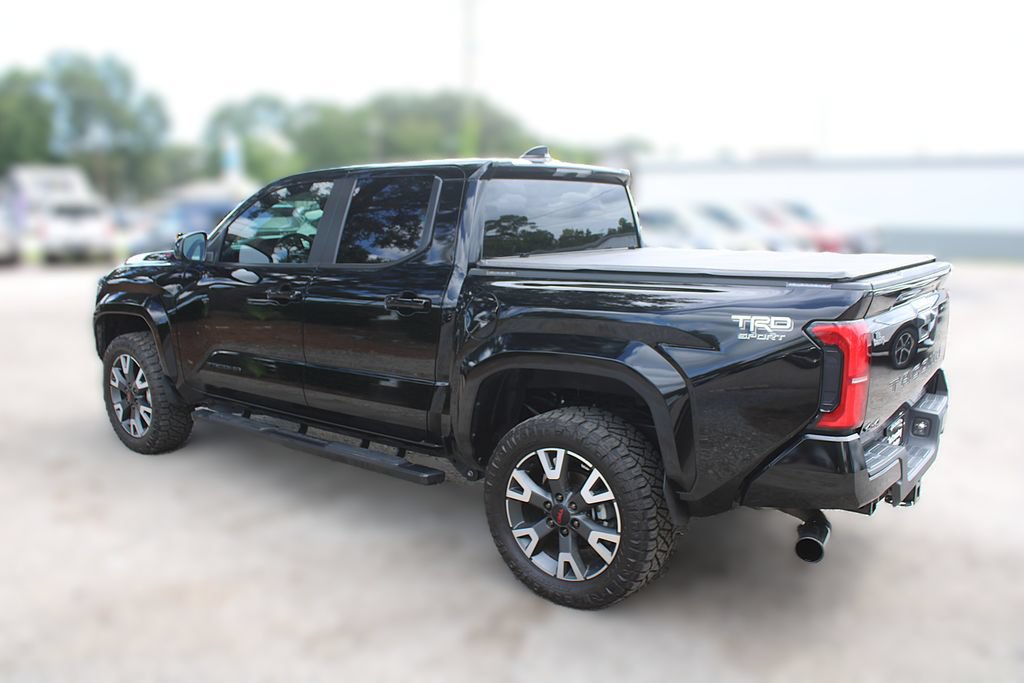 Used 2024 Toyota Tacoma TRD Sport AWD/4WD image 17