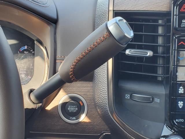 Used 2025 RAM 3500 Longhorn image 17