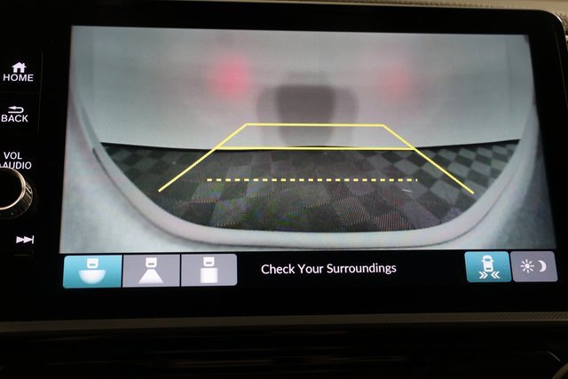 Used 2025 Honda Ridgeline Sport image 16