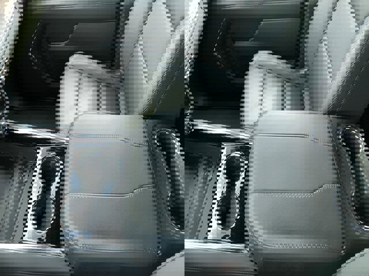 Used 2025 Chevrolet Tahoe LT image 27