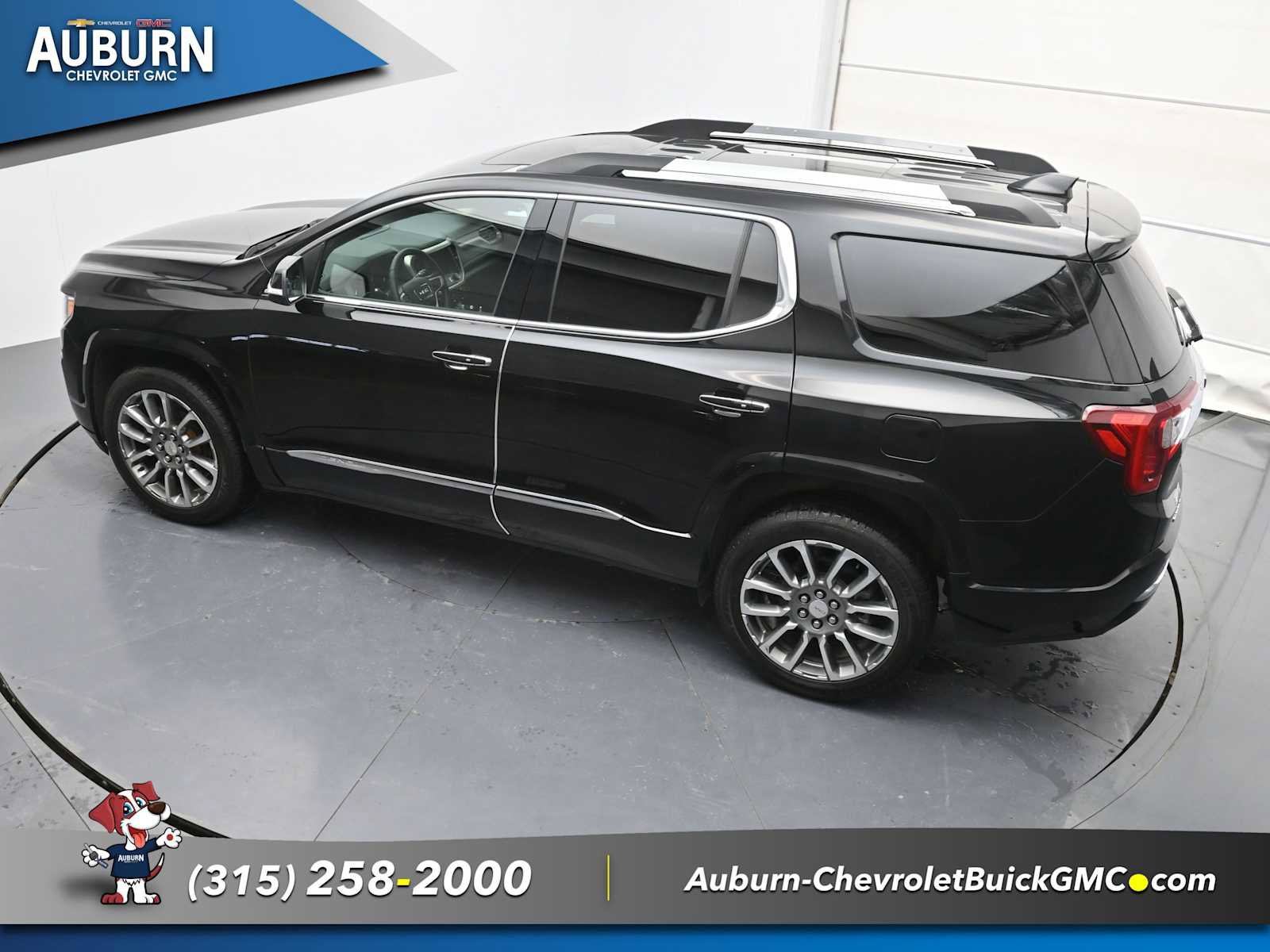 Used 2023 GMC Acadia Denali w/ Trailering Package image 28