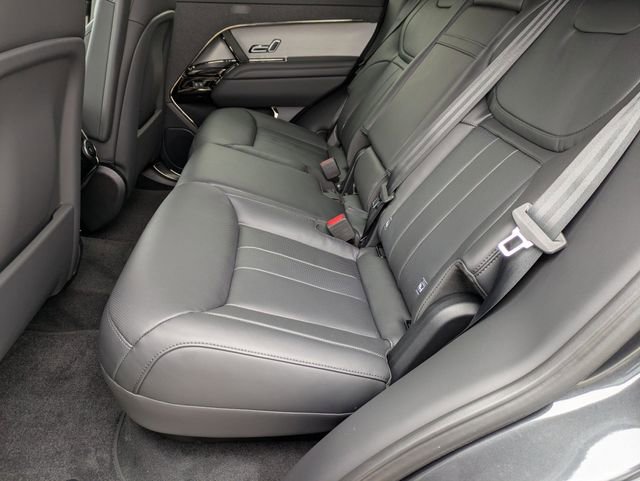 New 2026 Land Rover Range Rover Sport Dynamic SE image 15