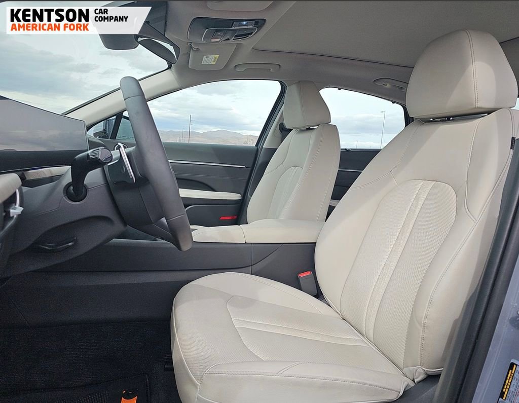 Used 2025 Hyundai Sonata Limited image 10