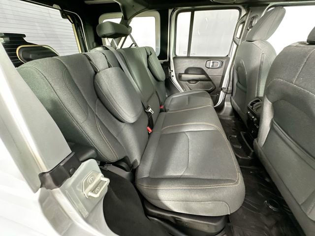 Used 2024 Jeep Wrangler Unlimited Sahara w/ Technology Group image 29
