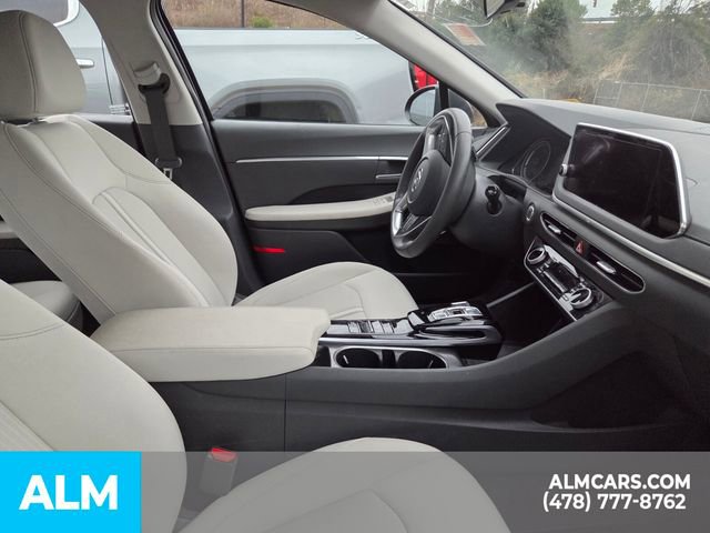 Used 2023 Hyundai Sonata SEL w/ Cargo Package image 12