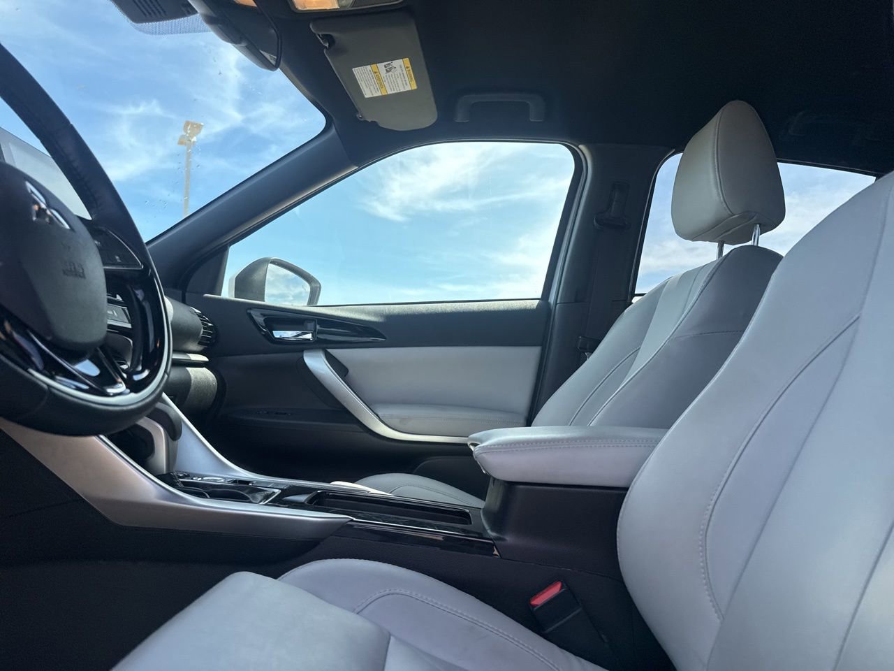 Used 2025 Mitsubishi Eclipse Cross SEL image 42