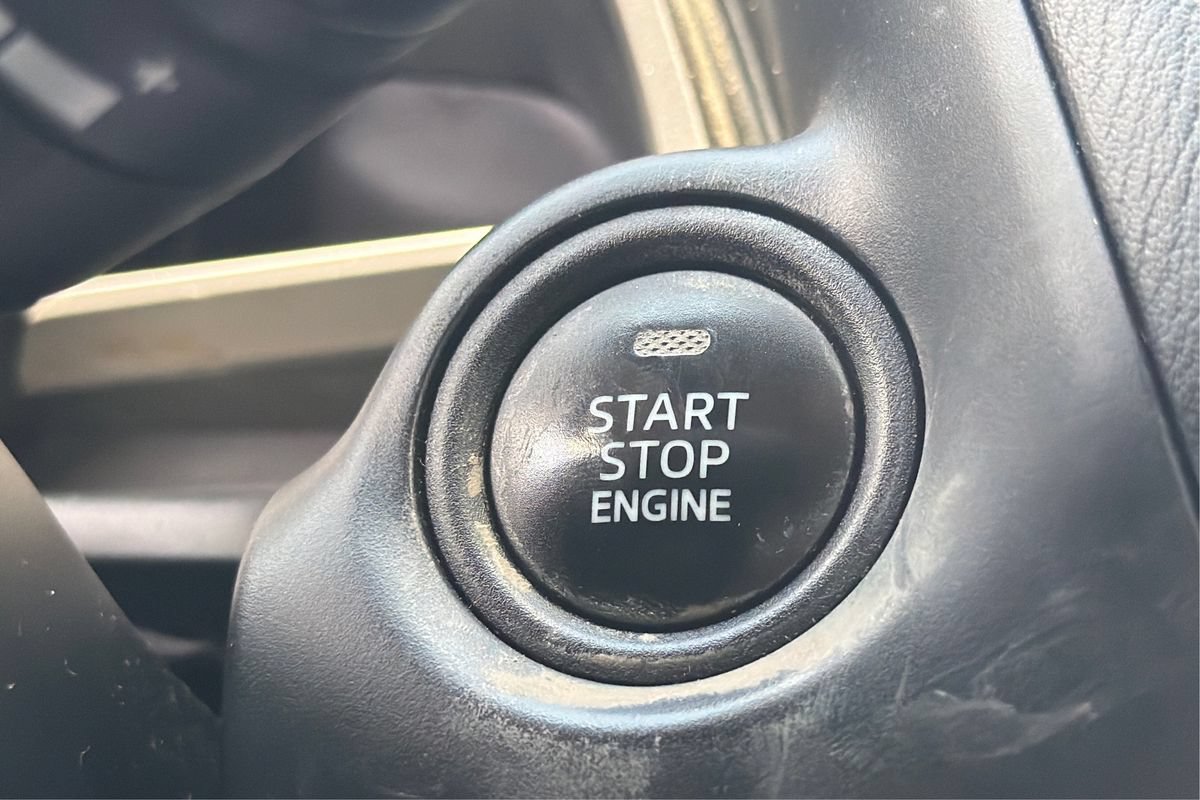 Used 2016 MAZDA MAZDA3 i Sport w/ Preferred Equipment Package FWD image 29