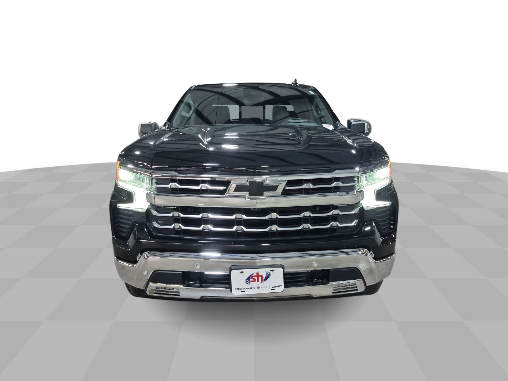 Certified 2026 Chevrolet Silverado 1500 LTZ w/ LTZ Premium Package AWD/4WD image 3