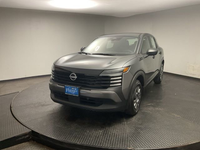 Used 2025 Nissan Kicks S FWD image 3