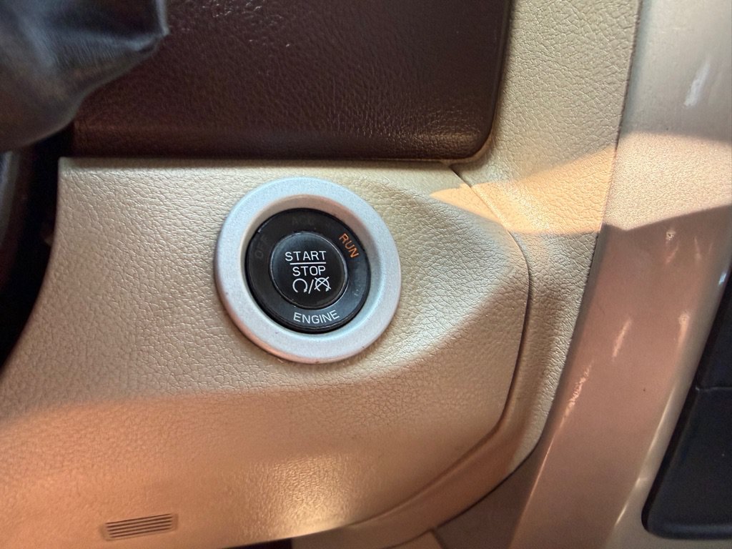 Used 2014 RAM 2500 Laramie RWD image 31