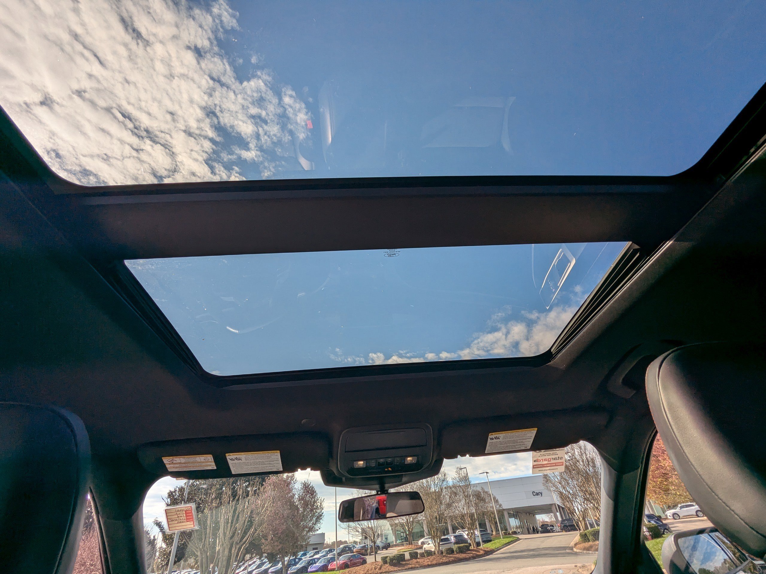 Used 2022 Ford Explorer Timberline image 13