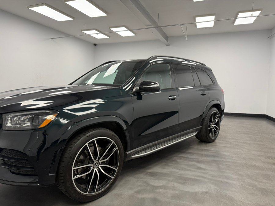 Used 2022 Mercedes-Benz GLS 450 4MATIC w/ AMG Line Exterior image 16