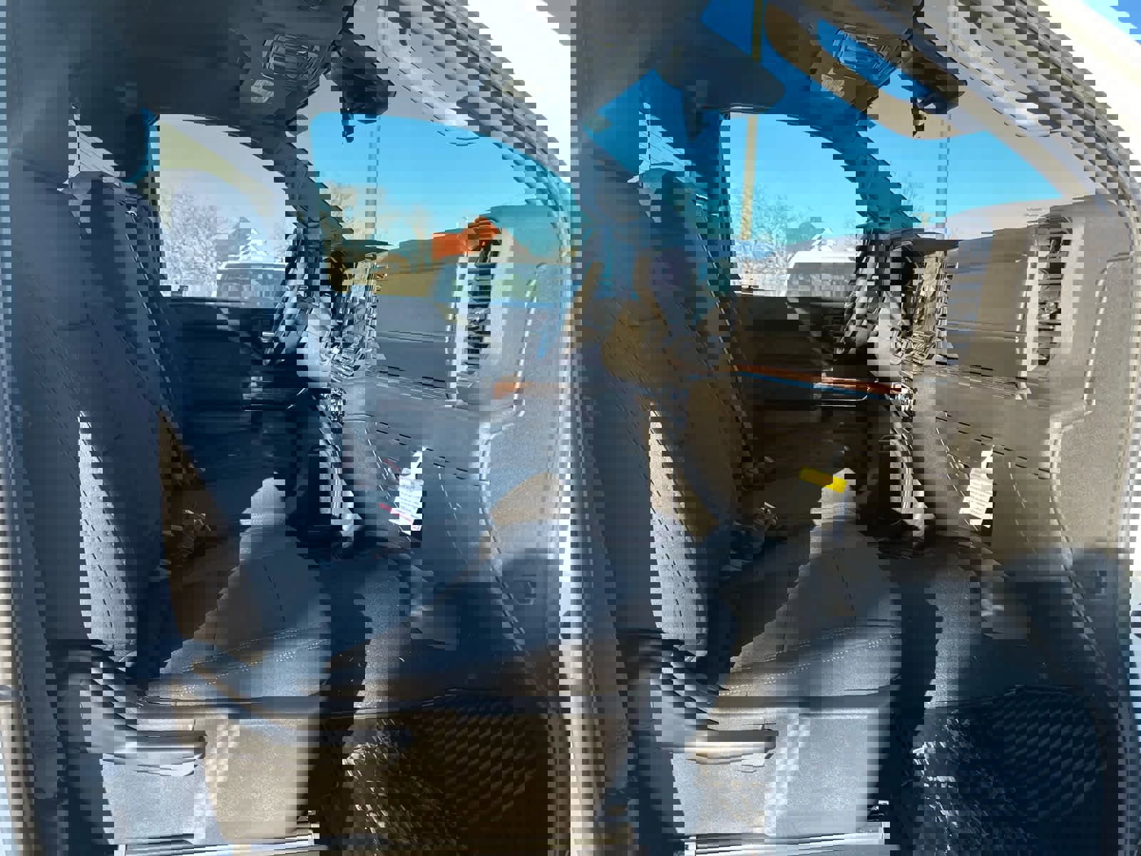 New 2025 GMC Sierra 3500 SLE image 18