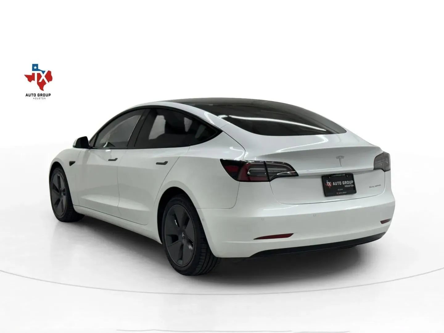 Used 2022 Tesla Model 3 Long Range image 3