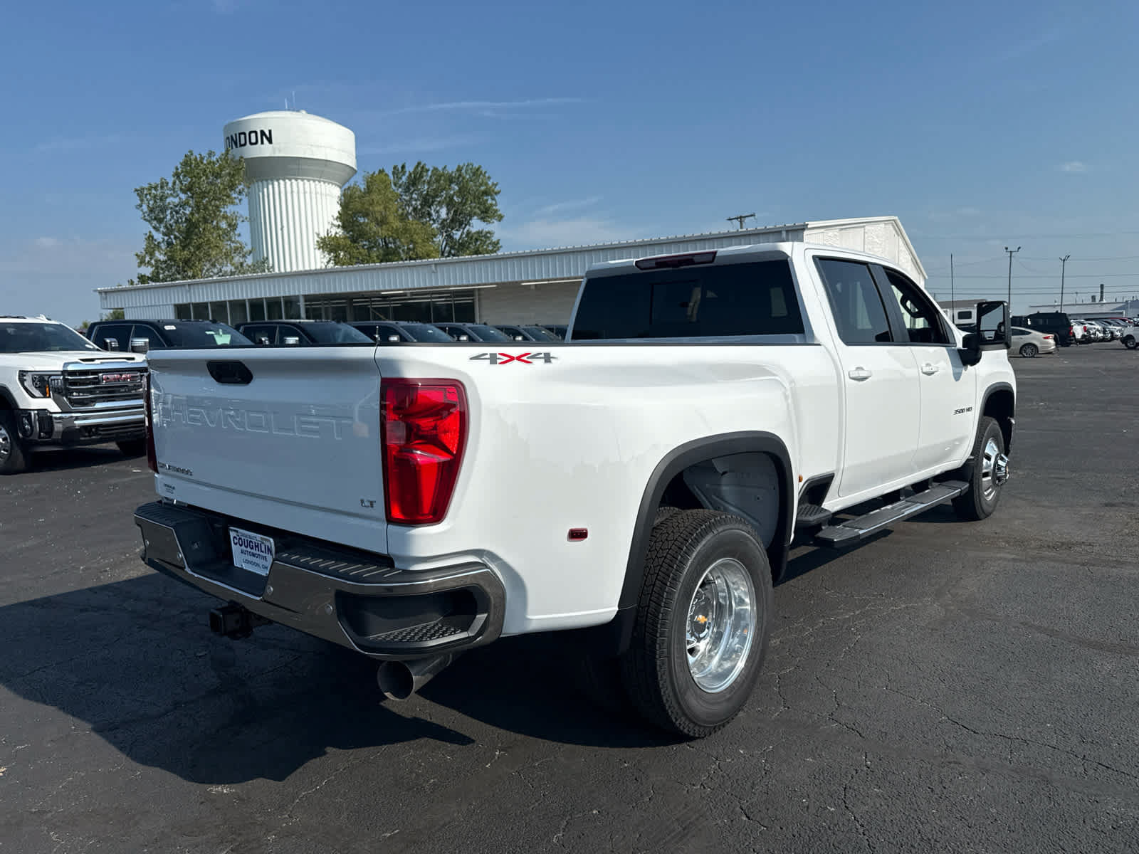 New 2026 Chevrolet Silverado 3500 LT w/ All Star Edition AWD/4WD image 5