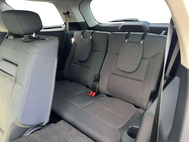 Used 2026 Ford Explorer Active AWD/4WD image 18