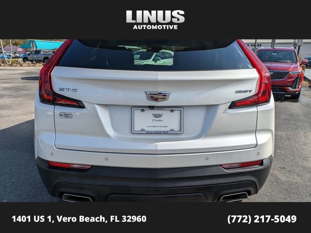 Used 2023 Cadillac XT4 Luxury w/ Cold Weather Package image 5