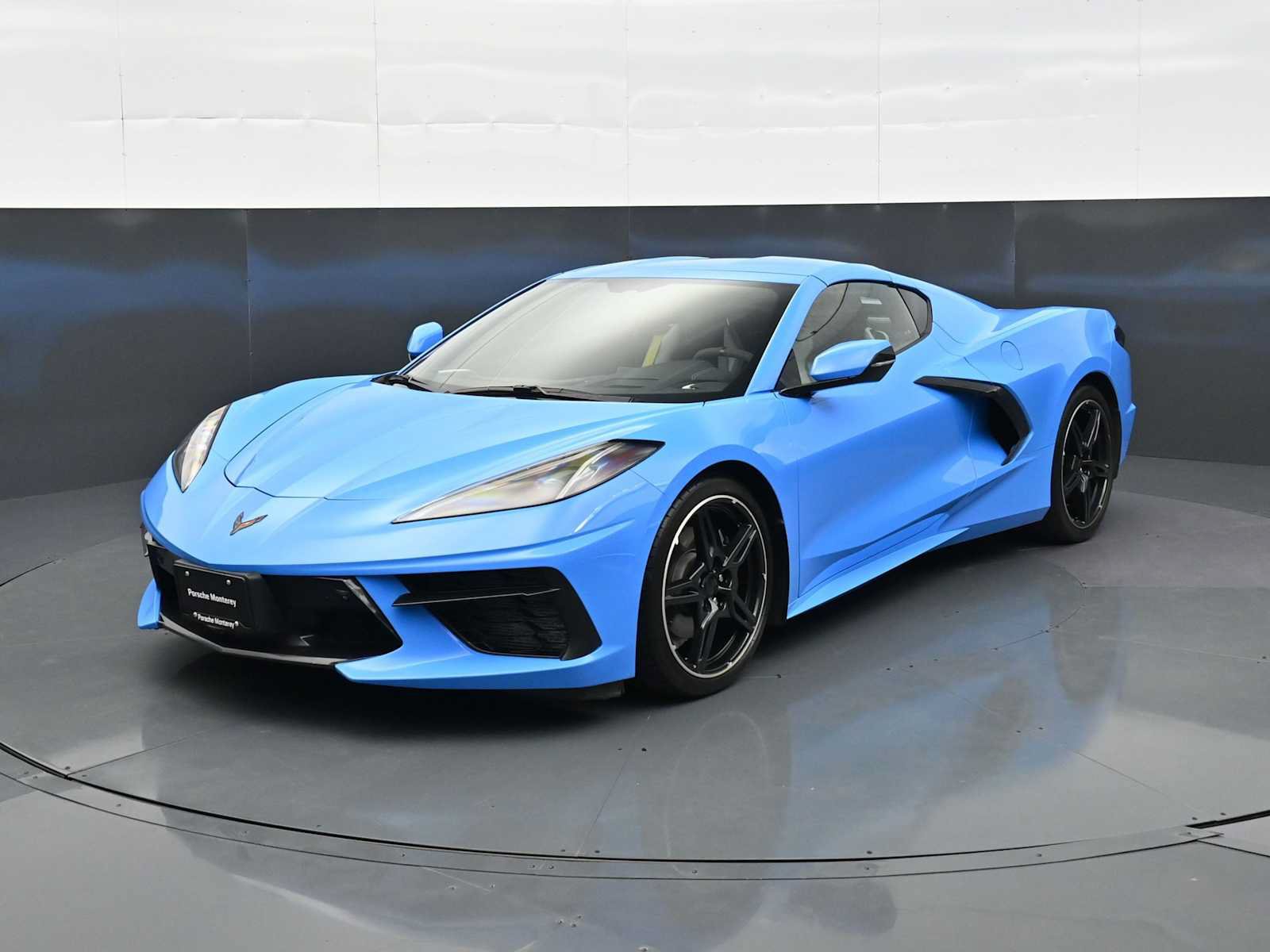 Used 2021 Chevrolet Corvette Stingray Preferred Cpe w/ Engine Appearance Package RWD image 1
