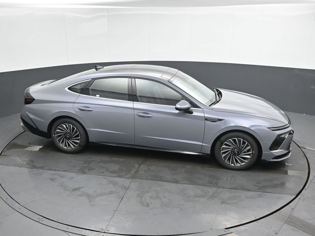 New 2026 Hyundai Sonata Limited image 37