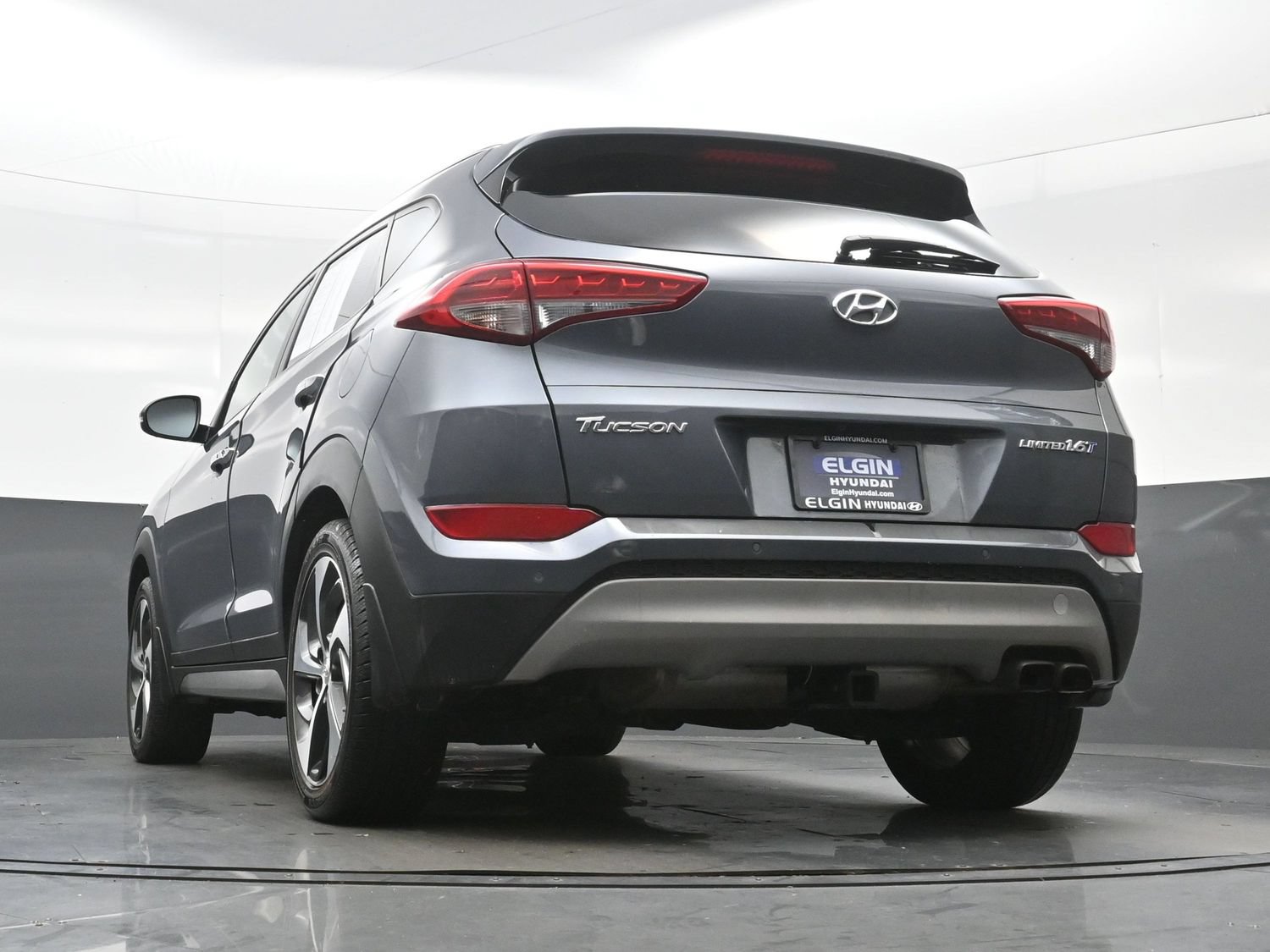 Used 2017 Hyundai Tucson Limited w/ Limited Ultimate Package 03 FWD image 32