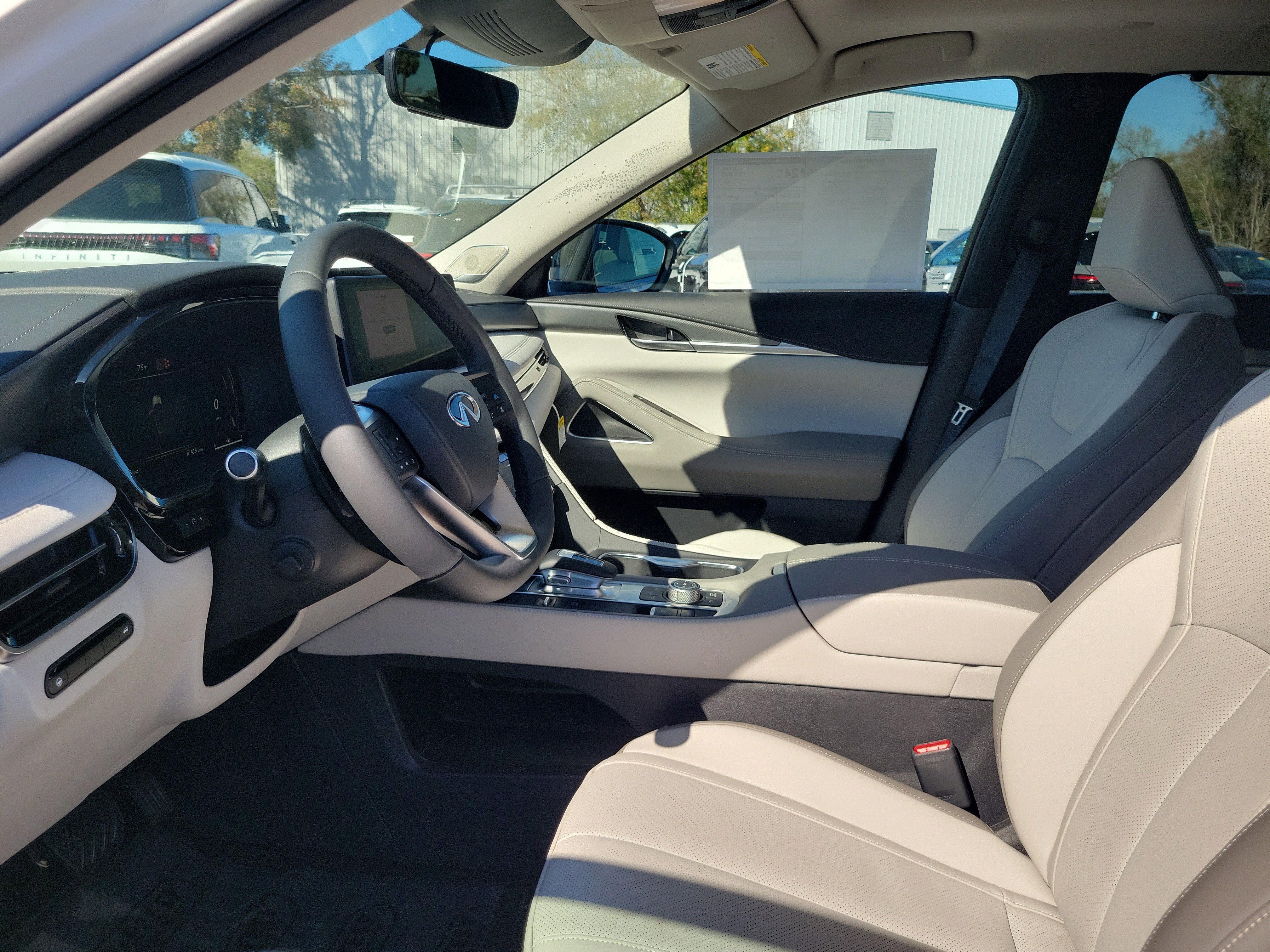 New 2026 INFINITI QX60 Luxe w/ Cargo Package image 25