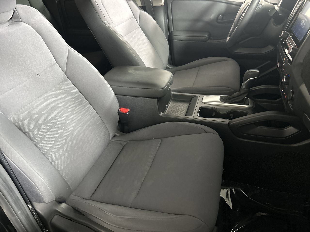 Used 2023 Nissan Frontier S w/ Technology Package RWD image 25
