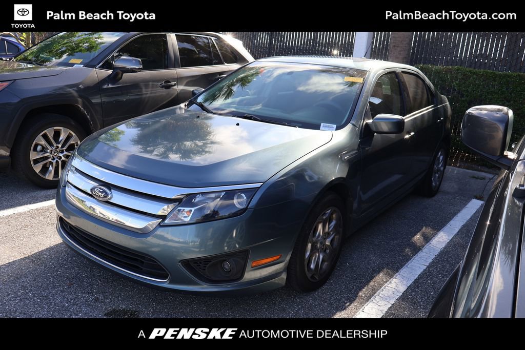 Used 2011 Ford Fusion SE w/ 202A Rapid Spec Order Code