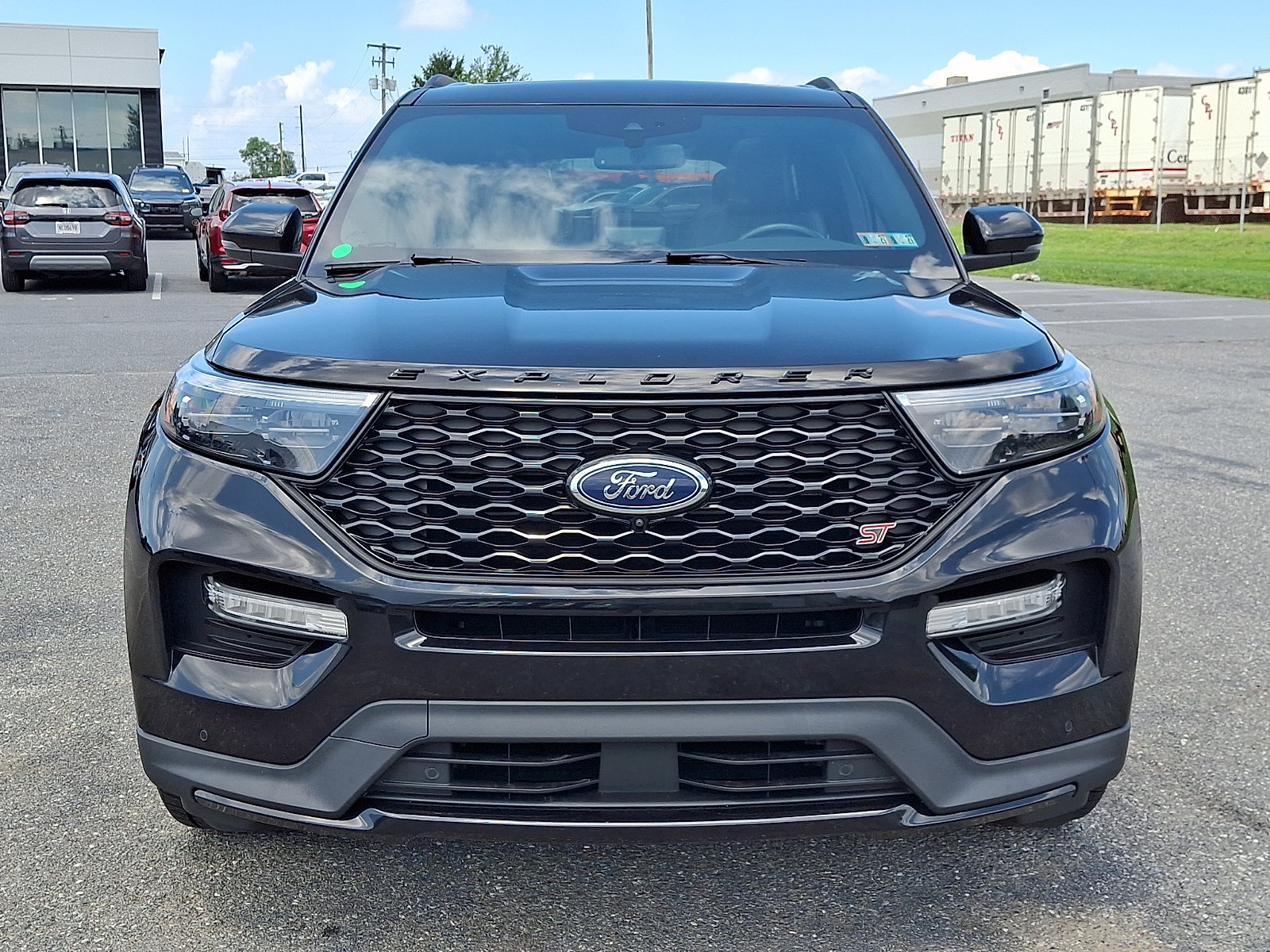 Used 2023 Ford Explorer ST w/ Equipment Group 401A AWD/4WD image 2