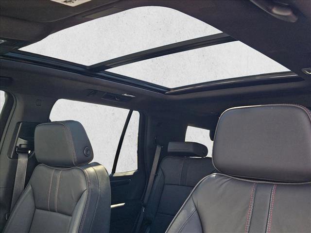 Used 2025 Chevrolet Tahoe RST w/ Comfort Package image 15