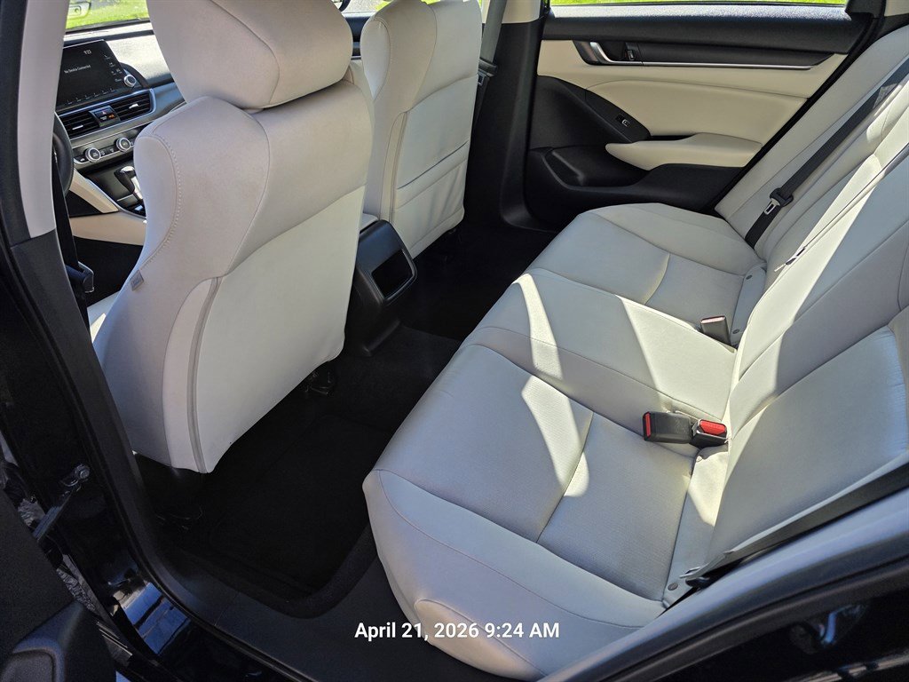 Used 2018 Honda Accord LX image 14