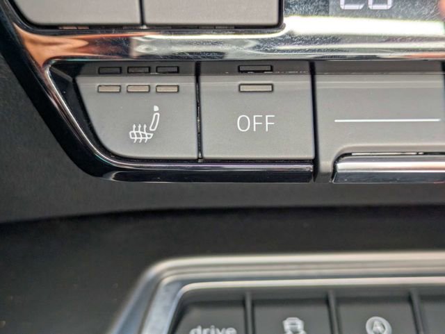 Used 2022 Audi A3 2.0T Premium Plus w/ Premium Plus Package image 23