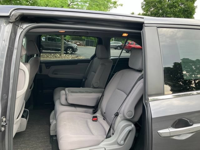 Used 2024 Honda Odyssey EX image 10