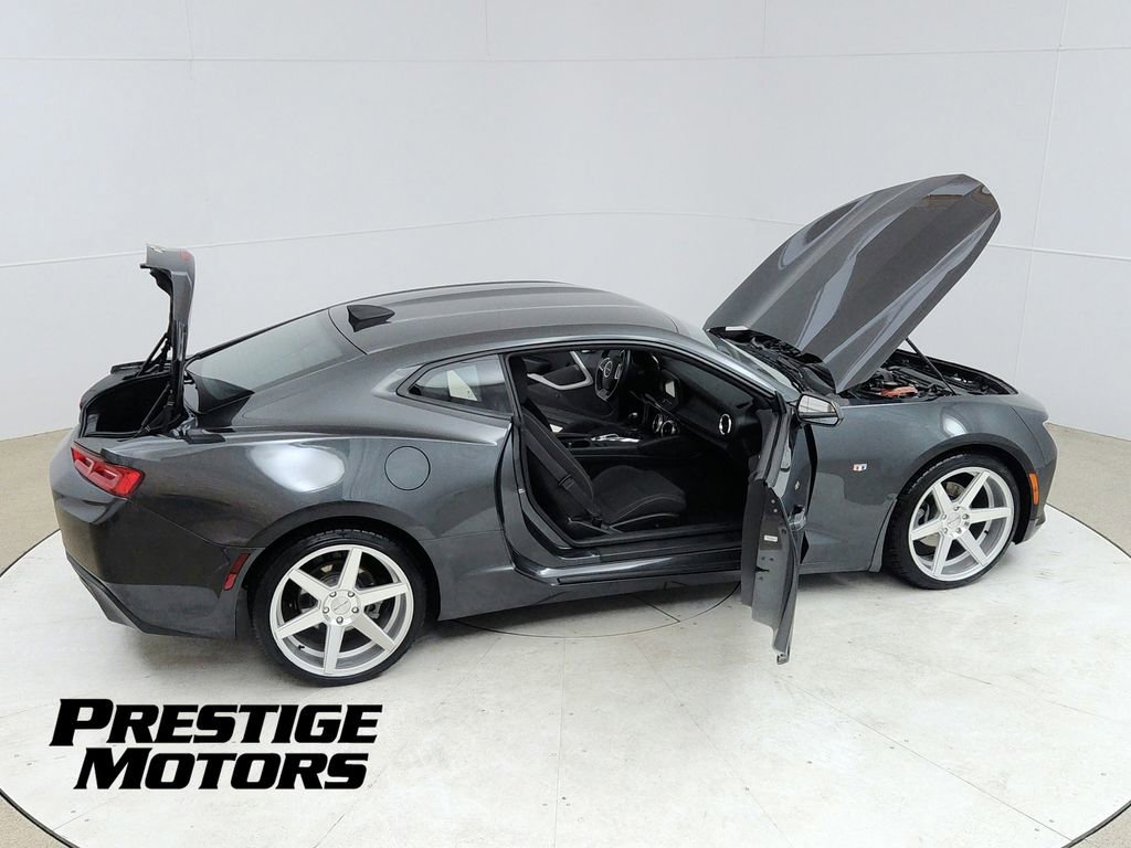 Used 2016 Chevrolet Camaro LT RWD image 24