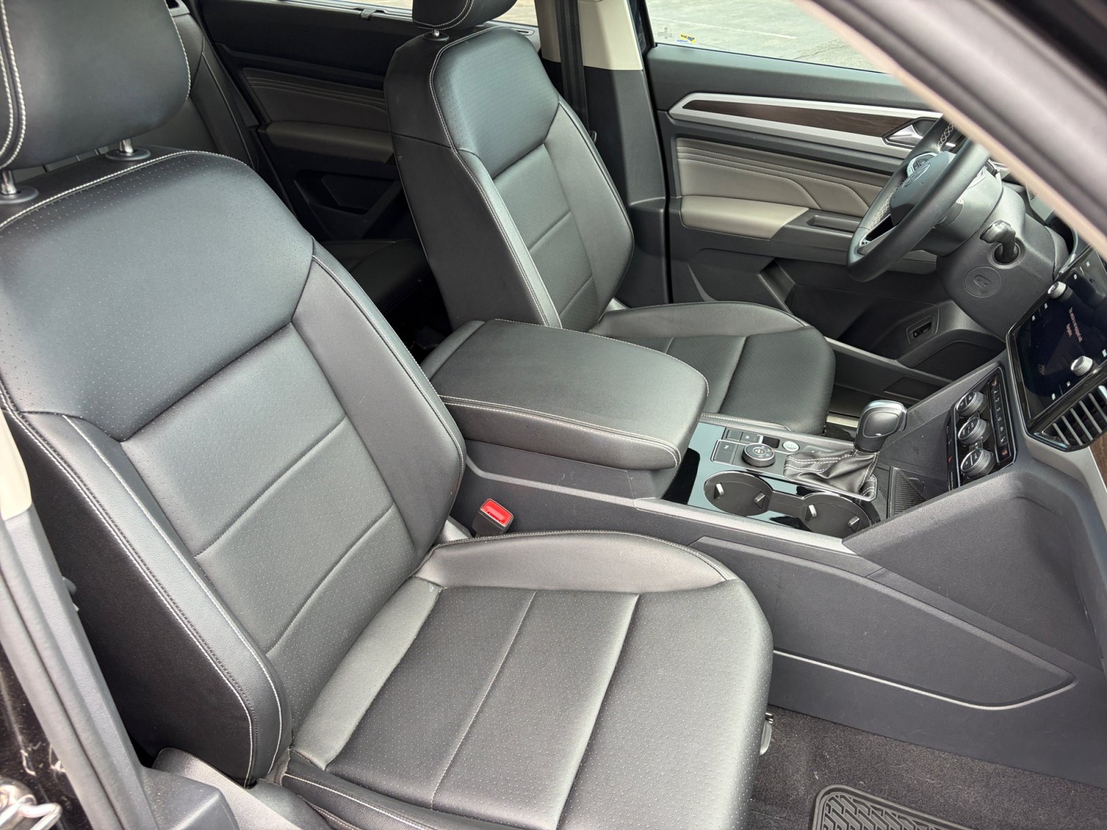 Used 2023 Volkswagen Atlas SE AWD/4WD image 19