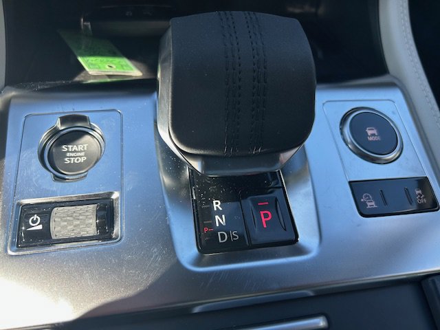 New 2025 Jaguar F-PACE R-Dynamic S image 29