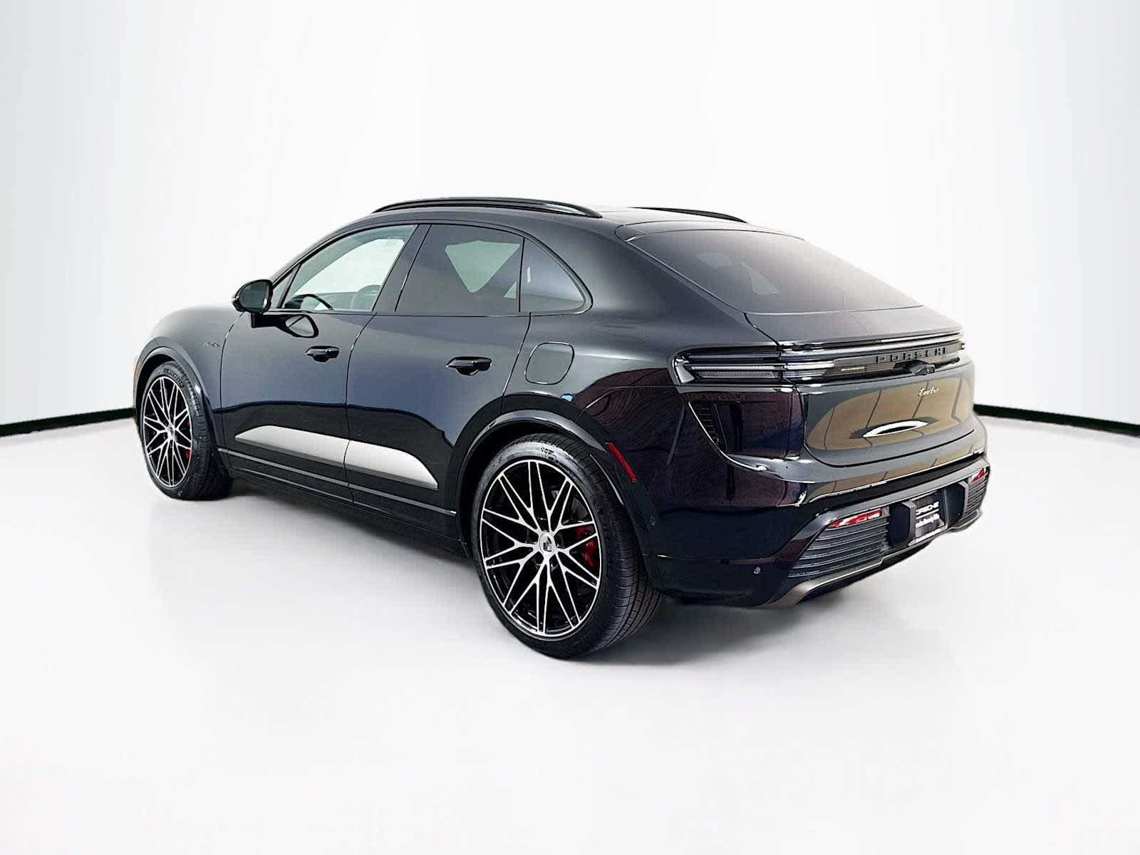 New 2025 Porsche Macan Turbo Electric AWD/4WD image 3