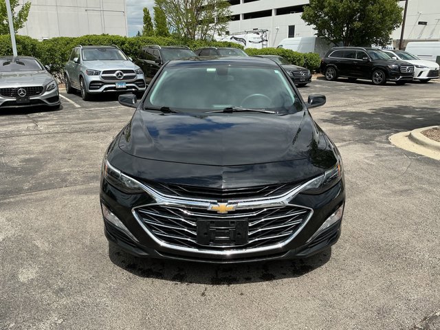 Used 2019 Chevrolet Malibu LT FWD image 2