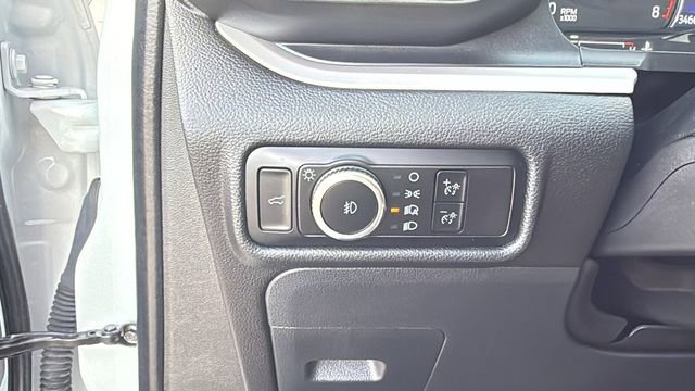 Used 2023 Ford Explorer XLT w/ Equipment Group 202A image 26