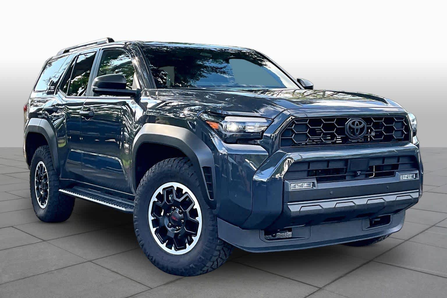 Used 2025 Toyota 4Runner TRD Off-Road Premium AWD/4WD image 3