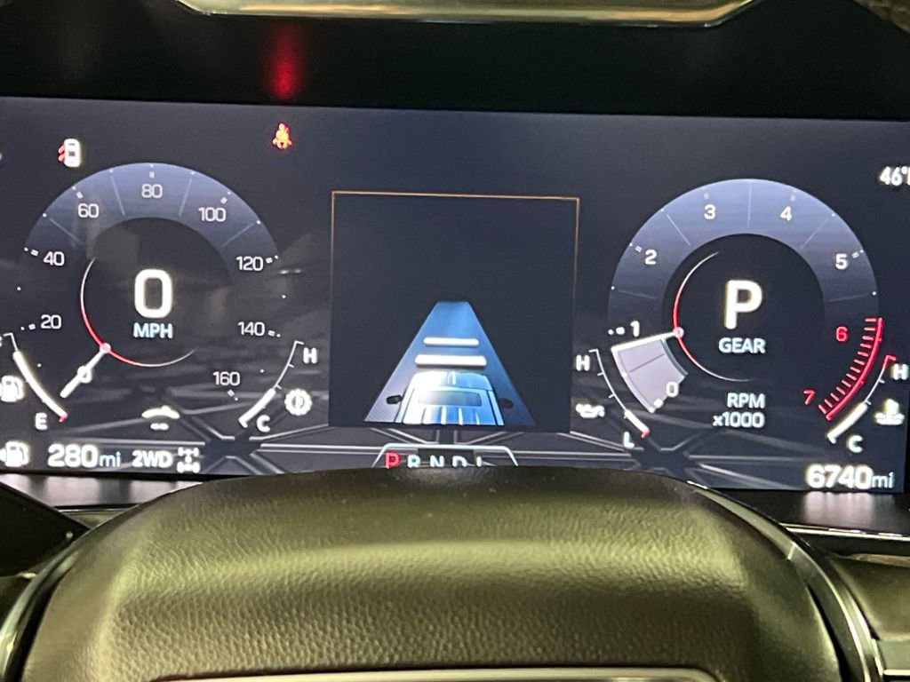 Certified 2025 GMC Canyon Denali image 21