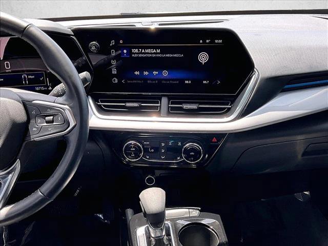 Used 2024 Chevrolet Trax LT w/ Driver Confidence Package FWD image 8