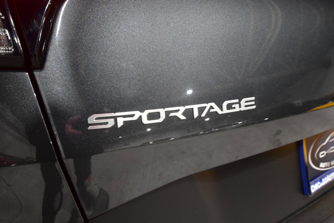Used 2024 Kia Sportage EX image 9