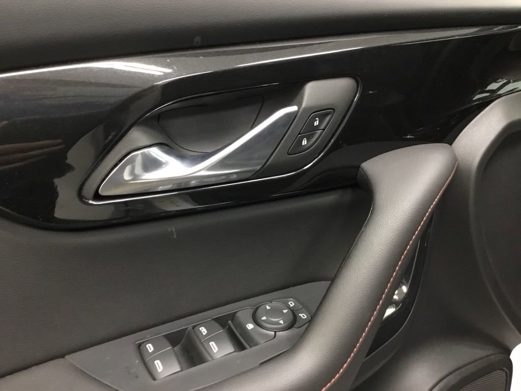 Used 2023 Chevrolet Blazer RS image 7