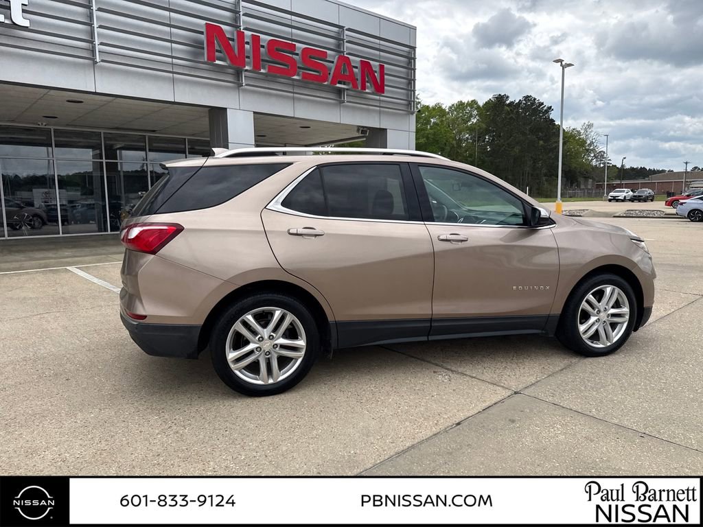 Used 2018 Chevrolet Equinox Premier image 10