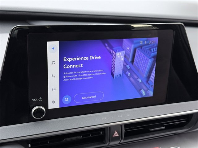 Certified 2025 Toyota Prius LE image 22