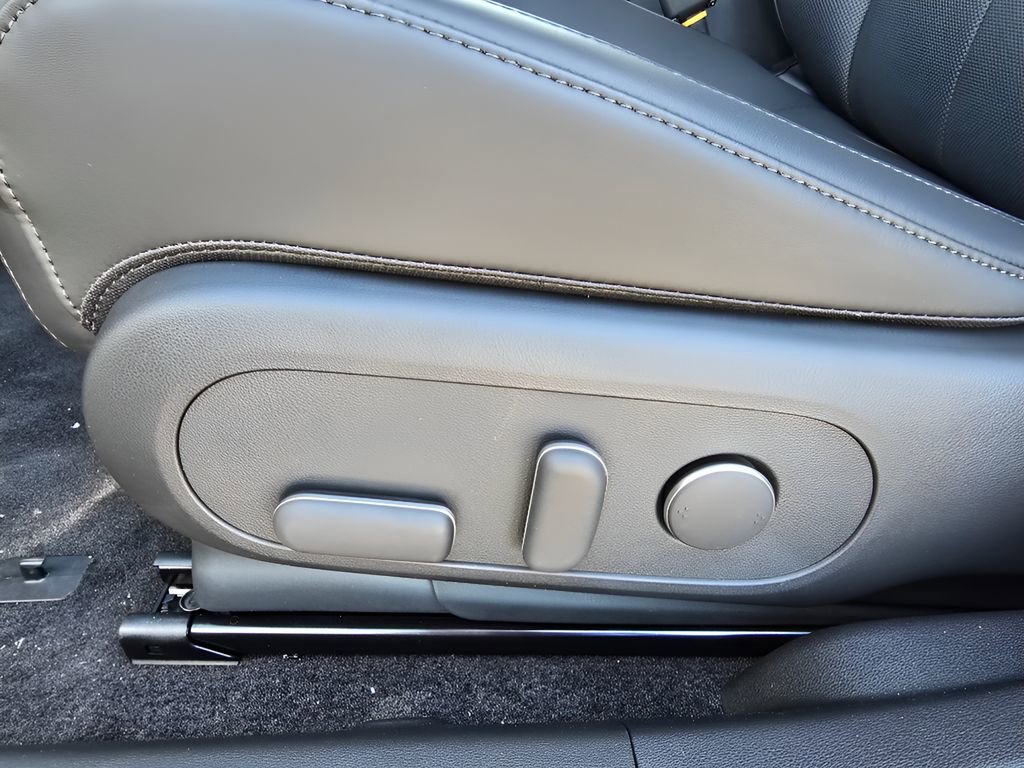 New 2026 Hyundai Ioniq 5 SEL AWD/4WD image 16