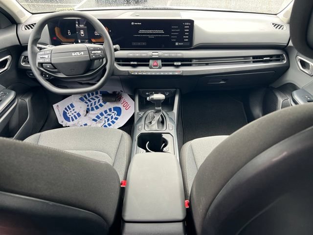 Certified 2025 Kia K4 FWD image 12